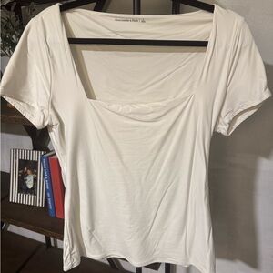 Abercrombie & Fitch white Short Sleeve Top